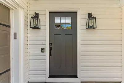 342 SE Hollywood Boulevard SE, Fort Walton Beach, FL 32548 - Photo 3