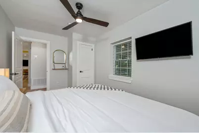 342 SE Hollywood Boulevard SE, Fort Walton Beach, FL 32548 - Photo 29