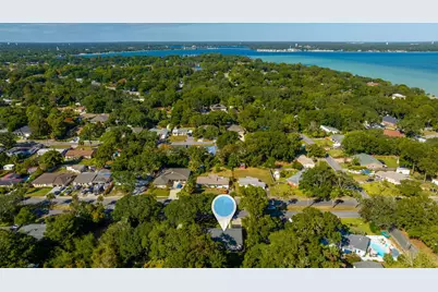 342 SE Hollywood Boulevard SE, Fort Walton Beach, FL 32548 - Photo 69