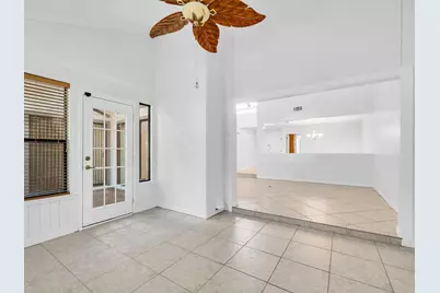 131 Gleneagles Drive, Niceville, FL 32578 - Photo 11