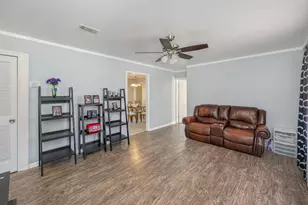 205 Florence Dr, Defuniak Springs, FL 32433 - Photo 9