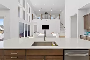 925 Camp Fire Cir, Panama City Beach, FL 32413 - Photo 7