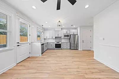 305 Willingham Drive, Niceville, FL 32578 - Photo 11