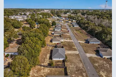 209 Cabana Way, Crestview, FL 32536 - Photo 9