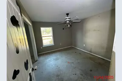 9030 Deer Lane, Navarre, FL 32566 - Photo 3