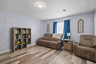 206 Jones Ave, Niceville, FL 32578 - Photo 11