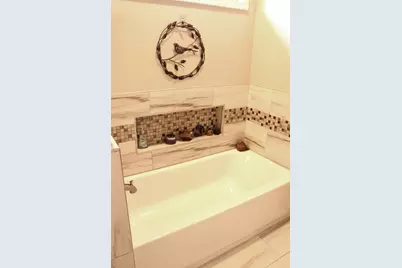 2 W Casa Loma Drive W, Mary Esther, FL 32569 - Photo 5