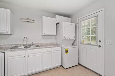 248 Four Mile Road #Unit A, Freeport, FL 32439 - Photo 9