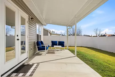 1301 E 8th Street E, Lynn Haven, FL 32444 - Photo 25