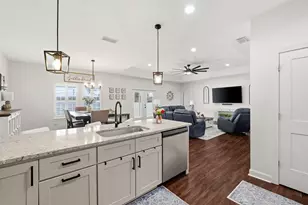 1301 E 8th Street E, Lynn Haven, FL 32444 - Photo 13