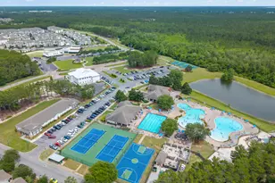 137 Autumn Ave, Freeport, FL 32439 - Photo 3