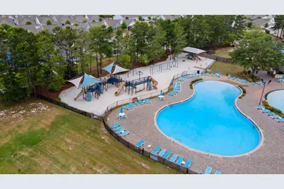 137 Autumn Avenue, Freeport, FL 32439 - Photo 9