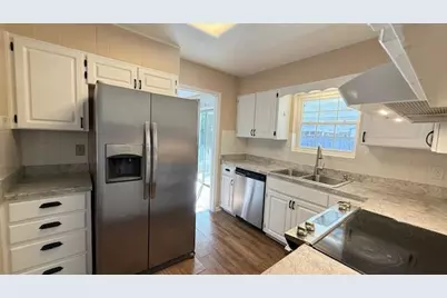 35 James Drive, Shalimar, FL 32579 - Photo 3