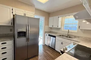 35 James Dr, Shalimar, FL 32579 - Photo 3