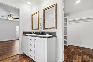 549 Shadow Ln, Freeport, FL 32439 - Photo 23