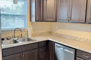 218 W Walker Circle Circle W, Crestview, FL 32539 - Photo 9