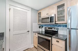 9200 Baytowne Wharf Blvd, Miramar Beach, FL 32550 - Photo 11