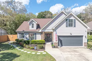 1703 19th St, Niceville, FL 32578 - Photo 1