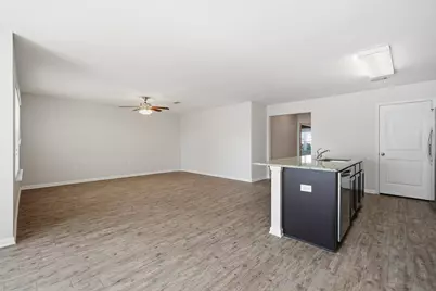 727 Widgeon Way, Crestview, FL 32539 - Photo 9