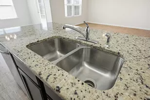 727 Widgeon Wy, Crestview, FL 32539 - Photo 11