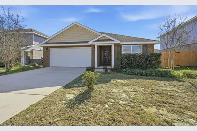 727 Widgeon Way, Crestview, FL 32539 - Photo 1