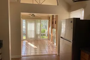 810 Fairway Lakes Dr, Niceville, FL 32578 - Photo 7