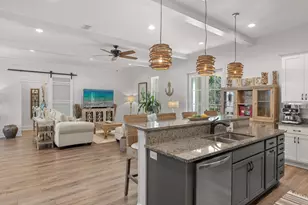 78 E Grizzly Street E, Freeport, FL 32439 - Photo 17