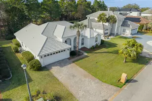 927 Emerald Bay Dr, Destin, FL 32541 - Photo 5