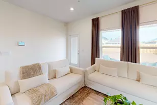 8130 Fir Tree Dr, Milton, FL 32583 - Photo 3