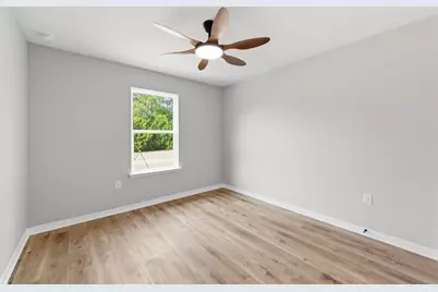 6160 Sundew Street, Crestview, FL 32539 - Photo 25