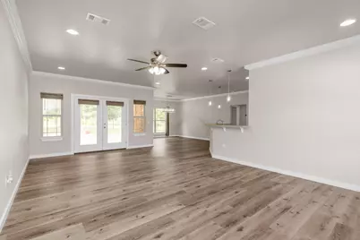 6437 Amanda Court, Crestview, FL 32536 - Photo 7