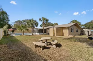 676 NE Merioneth Dr NE, Fort Walton Beach, FL 32547 - Photo 31