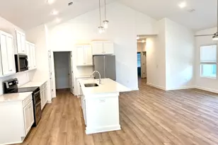 423 Arrowwood Blvd, Freeport, FL 32439 - Photo 29