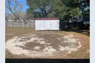 326 Riverchase Boulevard, Crestview, FL 32536 - Photo 17