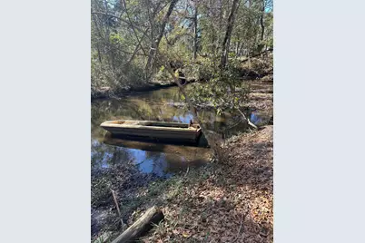 186 Stillwater Road, Freeport, FL 32439 - Photo 13