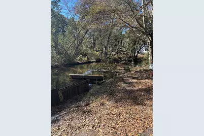 186 Stillwater Road, Freeport, FL 32439 - Photo 15