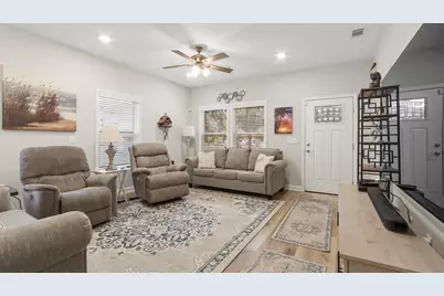 9 Laurel Oaks Drive, Freeport, FL 32439 - Photo 13