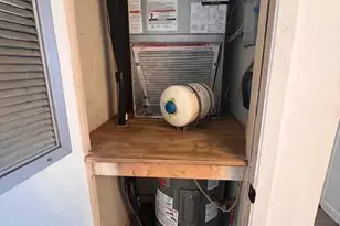 1925 Esplanade St, Navarre, FL 32566 - Photo 17