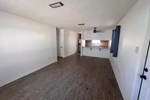 1925 Esplanade St, Navarre, FL 32566 - Photo 9