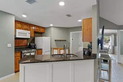 609 W Lynn Brook W, Crestview, FL 32539 - Photo 19