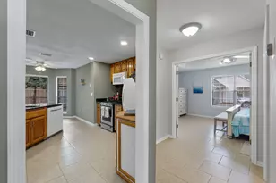 609 W Lynn Brook W, Crestview, FL 32539 - Photo 23