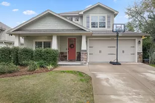 526 Cove Dr, Fort Walton Beach, FL 32547 - Photo 1