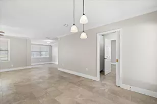 13 NE Laurie Dr NE, Fort Walton Beach, FL 32548 - Photo 15