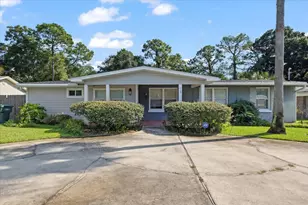 13 NE Laurie Dr NE, Fort Walton Beach, FL 32548 - Photo 5