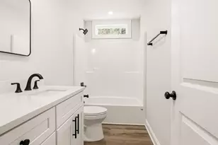 565 W Violet Ln W, Defuniak Springs, FL 32433 - Photo 23