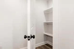 565 W Violet Ln W, Defuniak Springs, FL 32433 - Photo 17