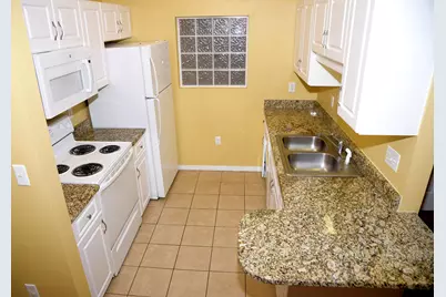 1501 N Partin Drive N #APT  234, Niceville, FL 32578 - Photo 9