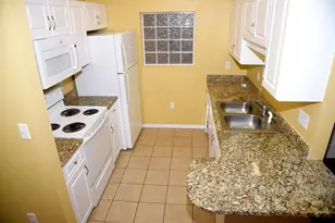 1501 N Partin Dr N, Niceville, FL 32578 - Photo 9