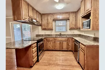 126 NE Walton Drive NE, Fort Walton Beach, FL 32548 - Photo 5