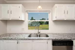 4625 Canary Way, Crestview, FL 32539 - Photo 13